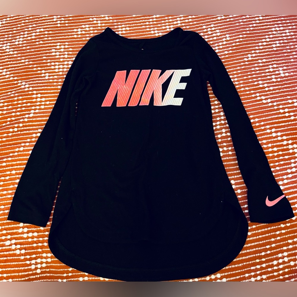 Girls Nike DriFit Long Sleeve Black Top Size Xsmall
